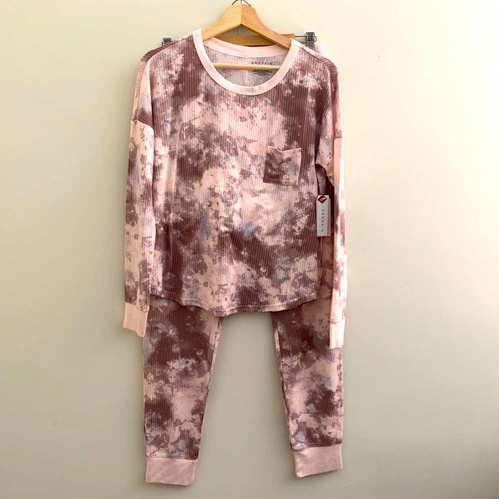 Danskin Medium Soft PJ Set